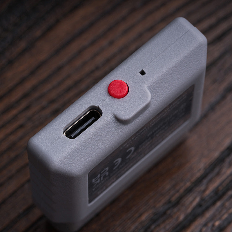 8BitDo Retro Receiver for PS1 PS2 - Adapter Design for Flexible Gaming Connections