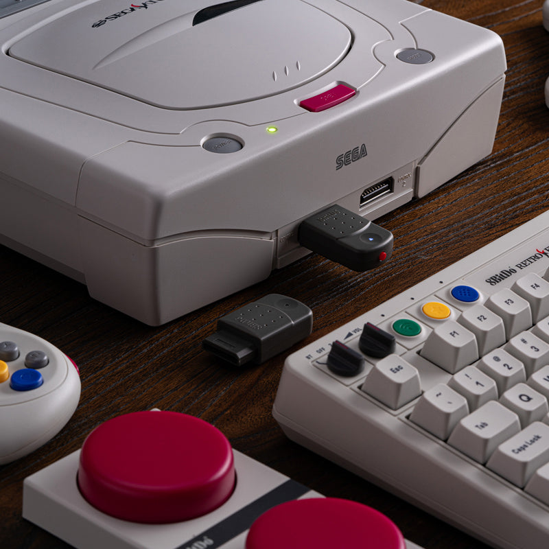 8BitDo Retro Receiver for Saturn - Adapter Design for Flexible Gaming Connections