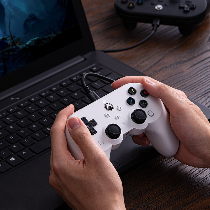 8BitDo Pro 2 Wired Controller for Xbox (Hall Effect joysticks) - Controller Design for Streamlined Gaming Sessions