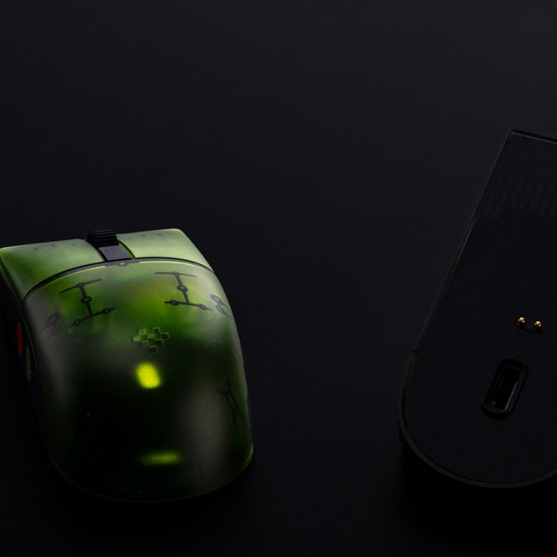8BitDo Retro R8 Mouse - Xbox Edition - Mouse Design for Practical Daily Control