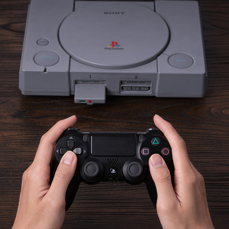8BitDo Retro Receiver for PS1 PS2 - Adapter Design for Flexible Gaming Connections
