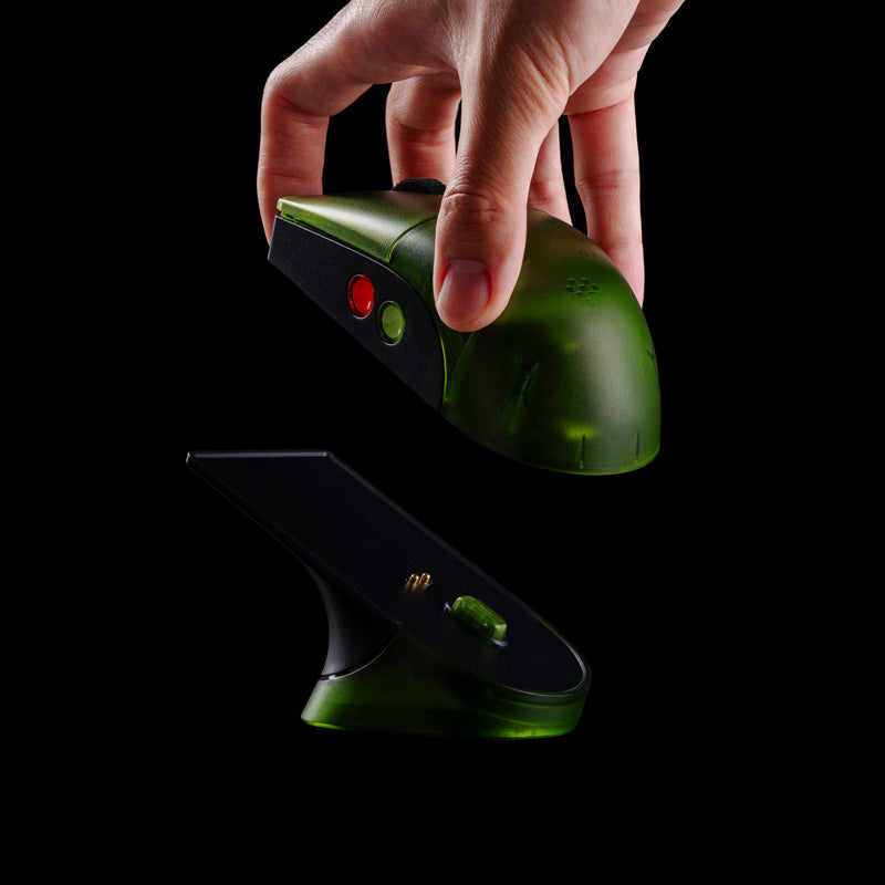 8BitDo Retro R8 Mouse - Xbox Edition - Mouse Design for Practical Daily Control