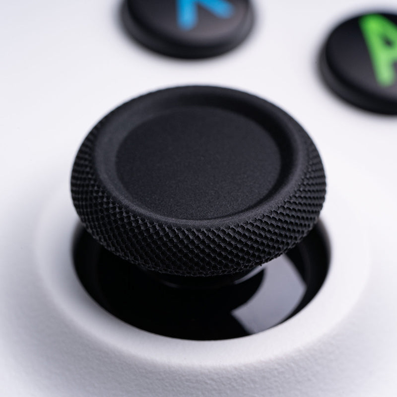 8BitDo Ultimate Wired Controller for Xbox (Hall Effect Joystick) - Controller Design for Streamlined Gaming Sessions