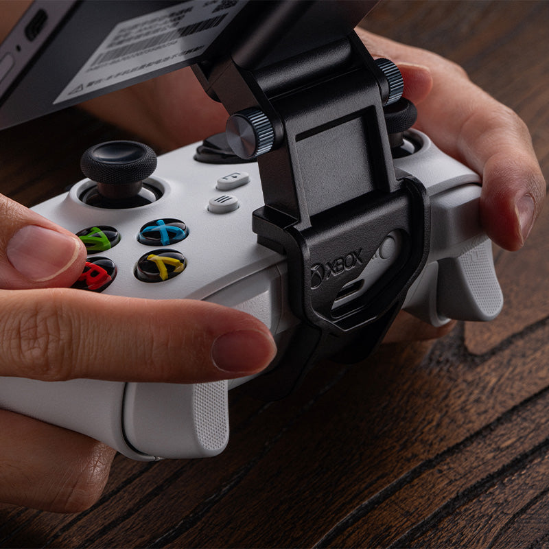8BitDo Mobile Gaming Clip for Xbox Controllers - Controller Clip Edition for Phone-Based Play
